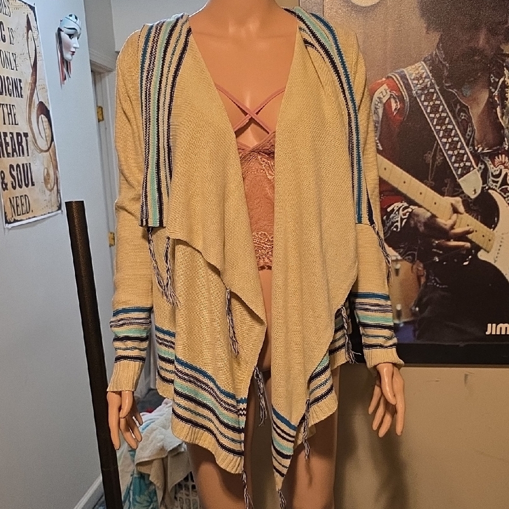 Red Camel Beige Open Tassel Cardigan